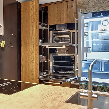 公寓 Tobias By Juniper *