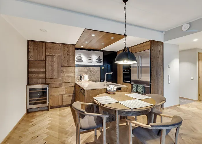 Tobias By Juniper 塔林